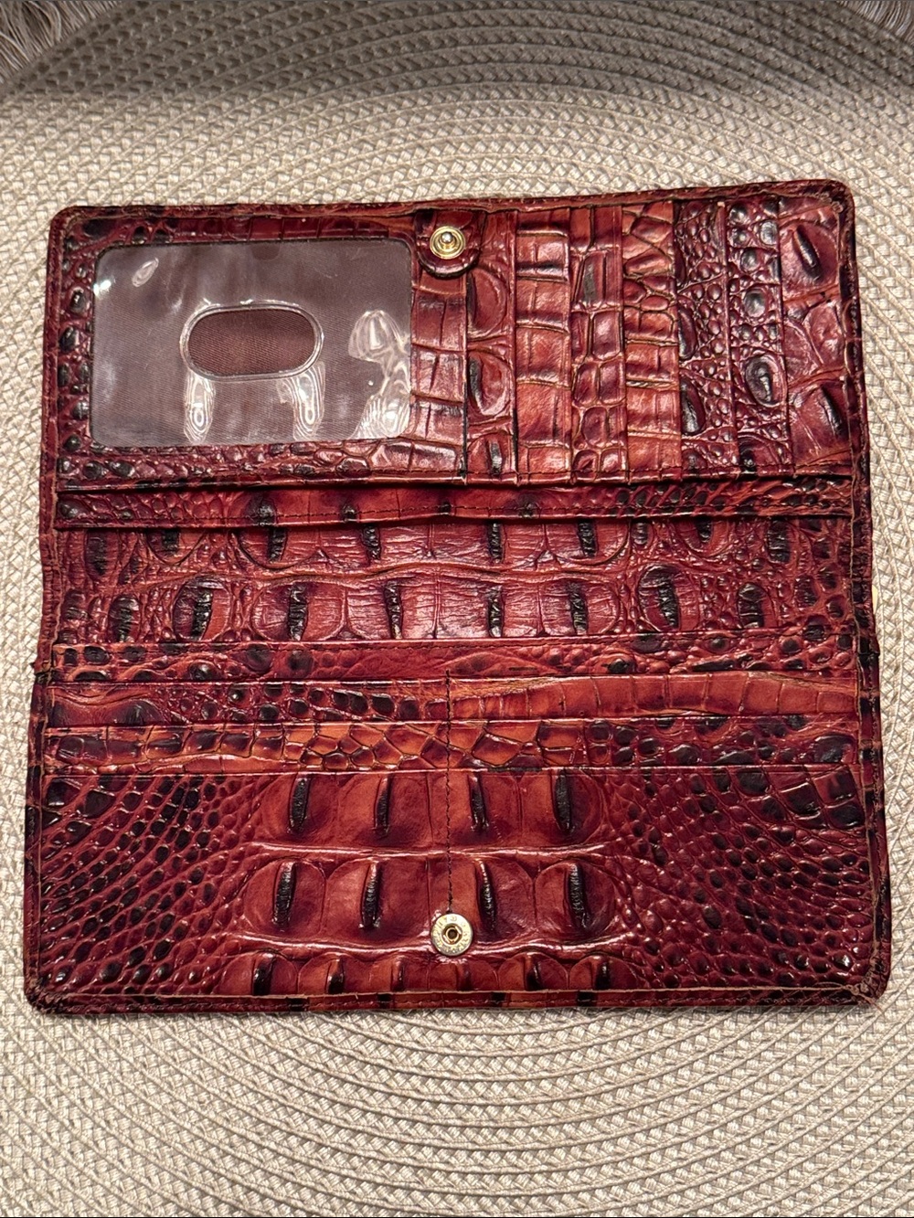 Brahmin Burgundy Croc-Embossed Leather Clutch with Gold Plate - Picture 5 of 12